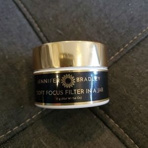 JENNIFER BRADLEY Soft Focus Filter in a Jar